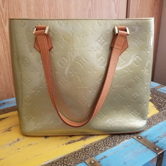 Louis Vuitton Handbags - 🥰🌲Sale! y2k Louis Vuitton Vernis  Houston metallic Sage mint! Holidays 💚